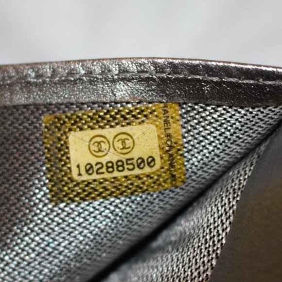 Chanel Mademoiselle 2 Piece Vertical Quilted W / Wallet Lambskin Leather - Picture 10 of 14